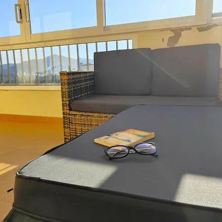 Soleado Con Terraza, A/a Y Garaje En Roses, Cerca De Playa Y Parque Natural - Es-258-63 Apartment Roses