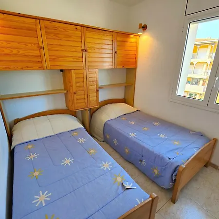Soleado Con Terraza, A/a Y Garaje En Roses, Cerca De Playa Y Parque Natural - Es-258-63 Daire Roses